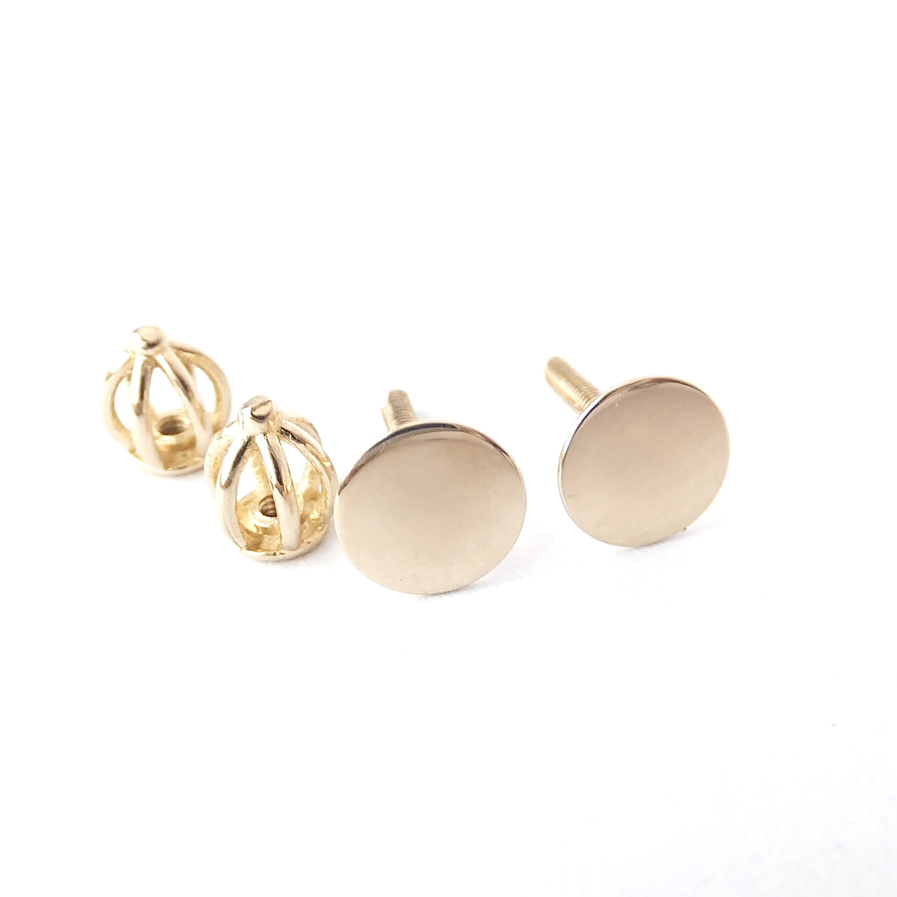 Zlaté lesklé náušnice, Au 14K 585/1000, váha 2x 0,43 g, použité zlato