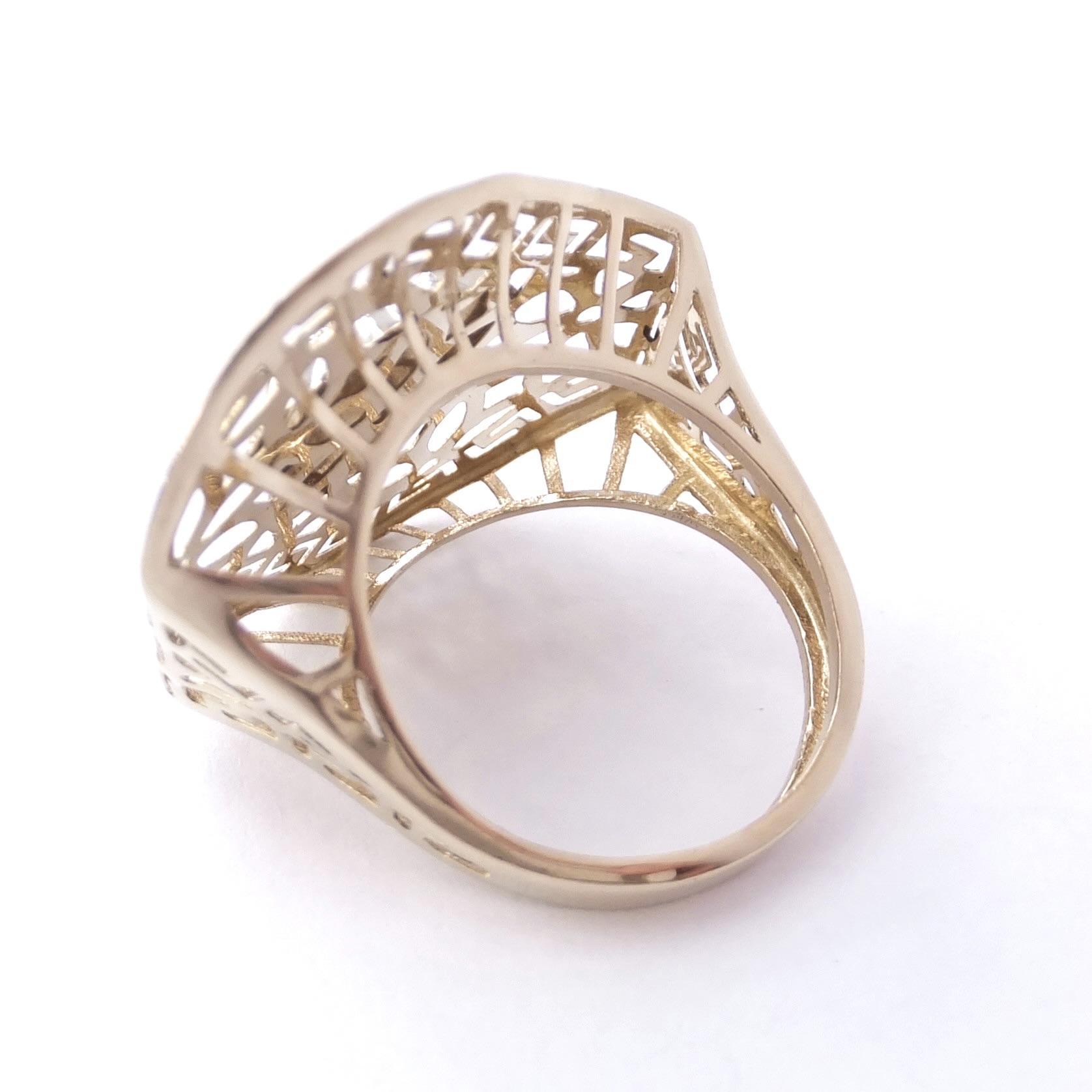 Zlatý lesklý prsten, 14K 585/1000, váha 4,52 g, použité zlato