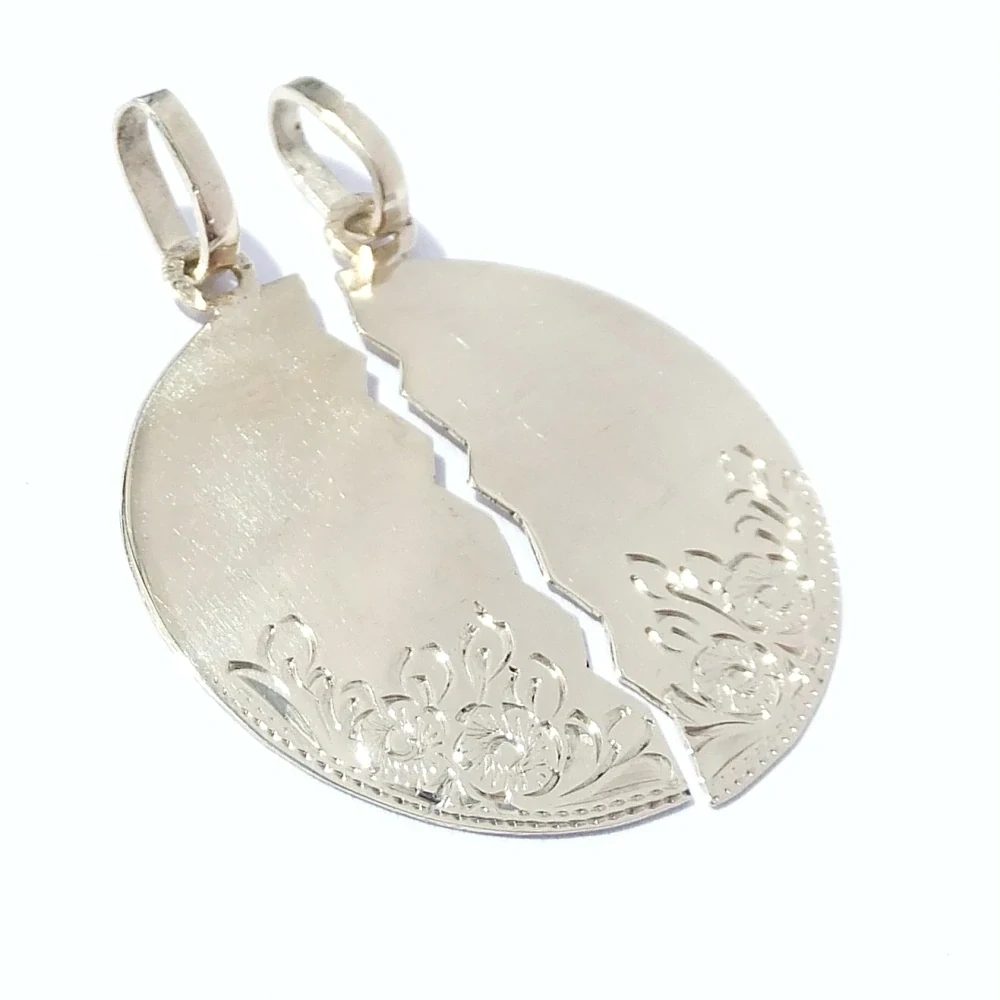 Zlatý lesklý přívěsek, 14K 585/1000, váha 1,16 g, použité zlato