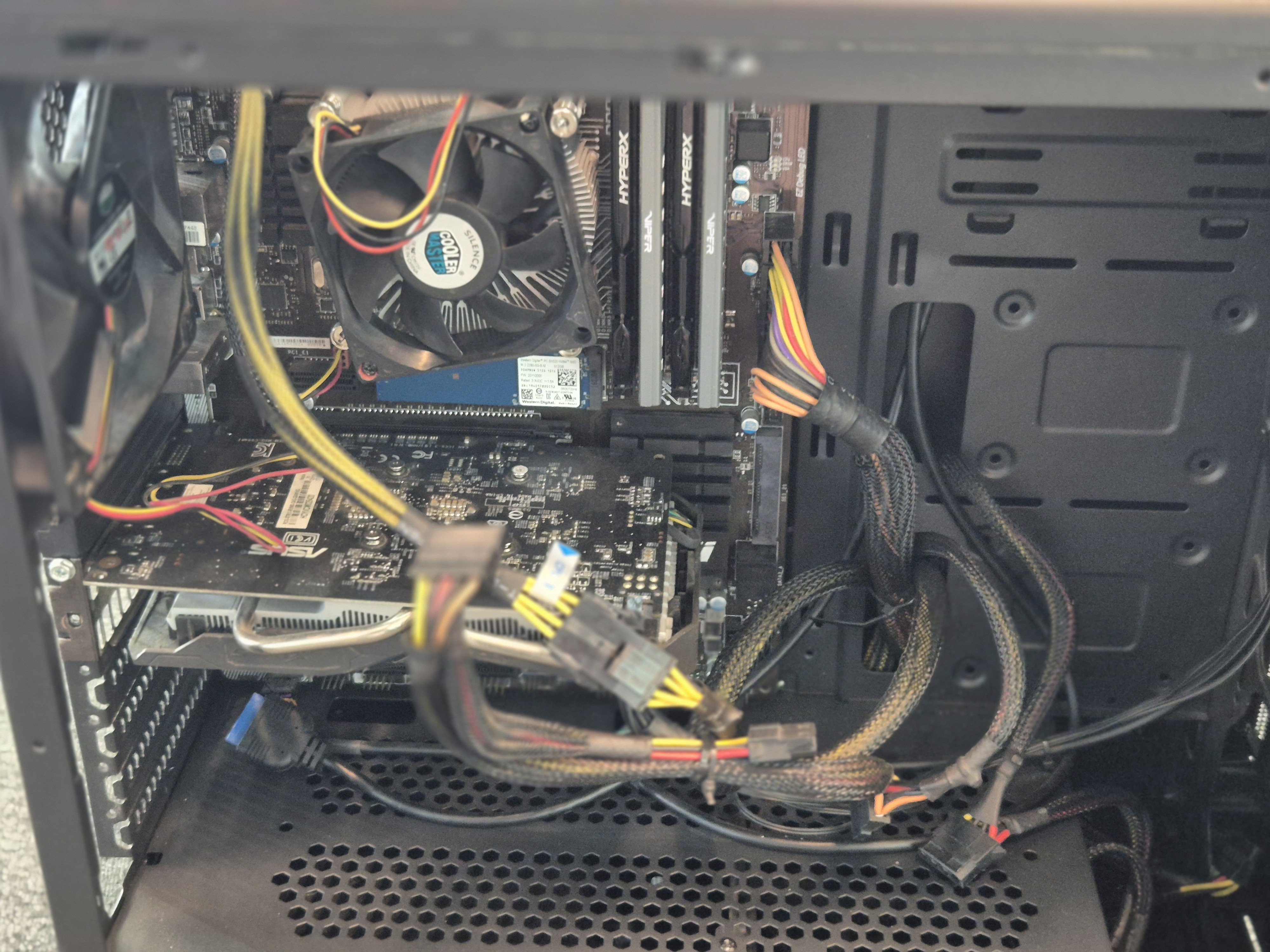 Herní sestava III. i5/16GB/480GB M.2/4GB RX560/W11