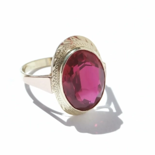 Zlatý prsten, 14K 585/1000, váha 4,73 g, použité zlato
