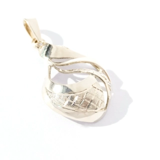 Zlatý lesklý přívěsek, 14K 585/1000, váha 2,58 g, použité zlato