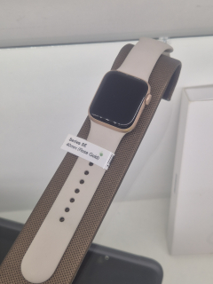 Chytré hodinky Apple Watch Series SE 40mm Starlight, použité zboží