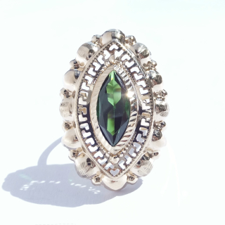Zlatý prsten, Au 14K 585/1000, váha 3,62 g, použité zlato